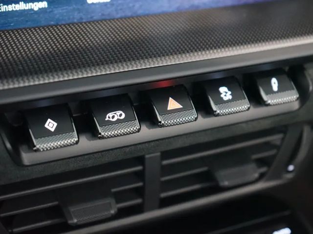 Porsche 992 Cabrio Carrera GTS