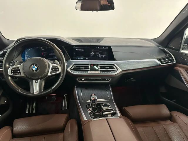 BMW X5 xDrive45e