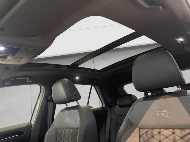 Volkswagen T-Roc 1.5 TSI DSG R-Line