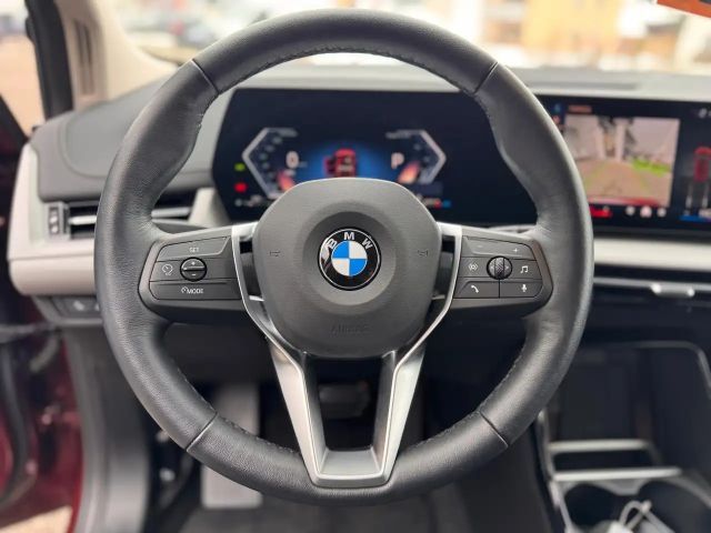 BMW 218 KAMERA DAB KLIMAAUTOMATIK LED