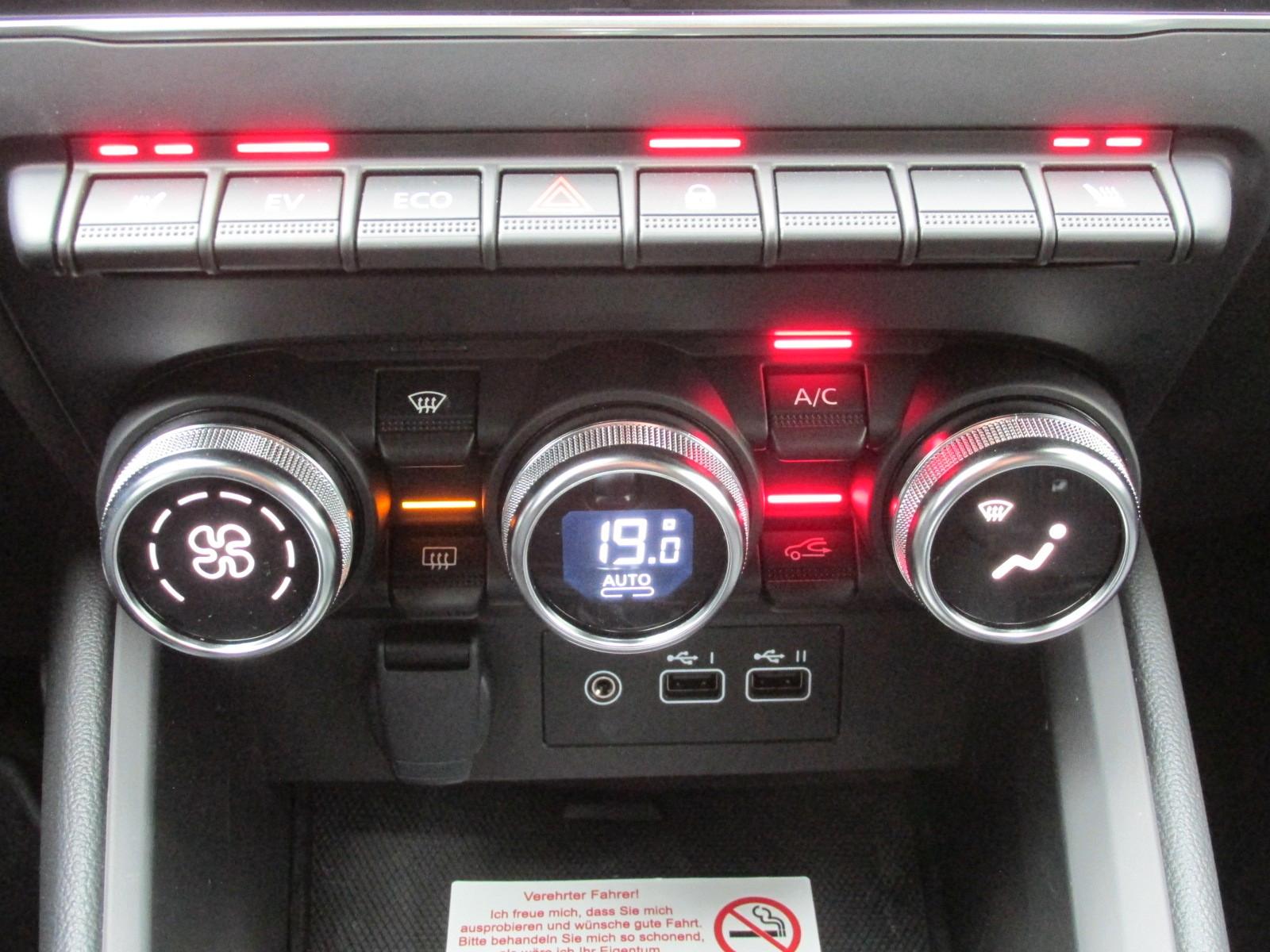 Mitsubishi Colt Hybrid