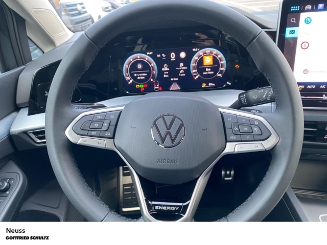 Volkswagen Golf 1.5 eTSI DSG