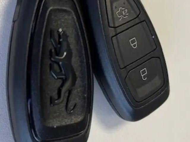 Ford Puma EcoBoost Titanium