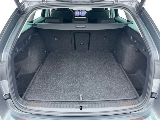 Skoda Octavia Combi Selection