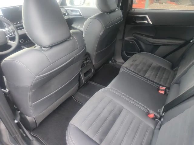 Mitsubishi Outlander Invite PHEV