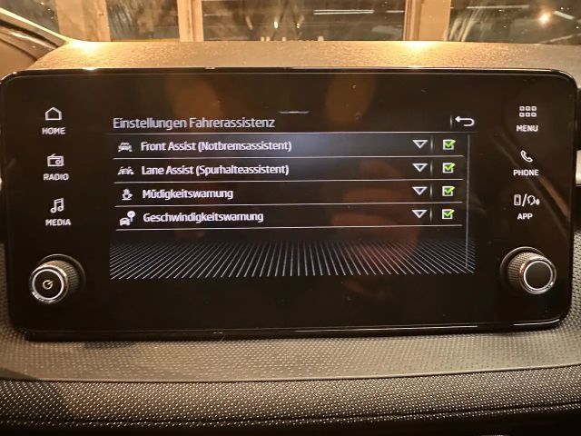 Skoda Fabia Edition 130*LED*SHZ*SmartLink*Rückfahrkamera*