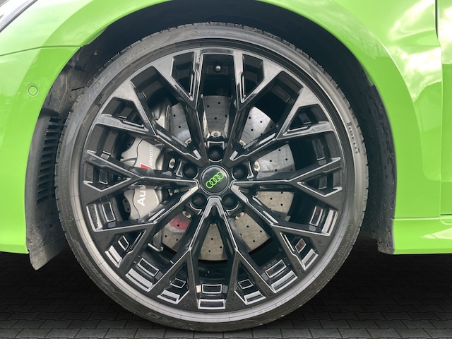 Audi RS3 Quattro S-Tronic Sedan