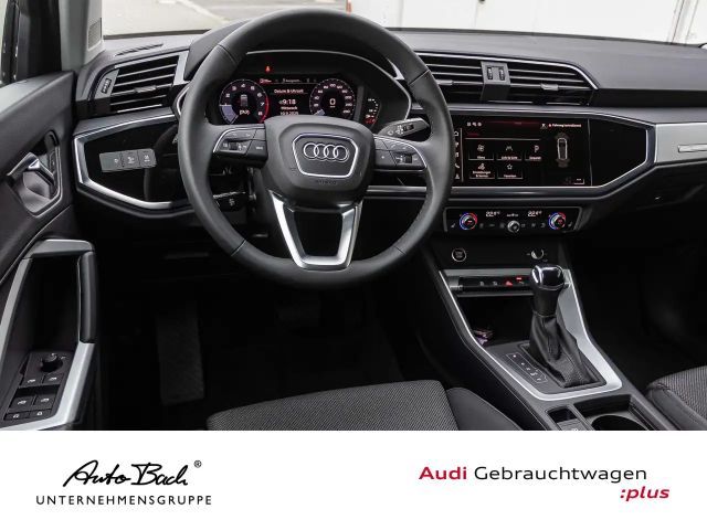 Audi Q3 35 TFSI S-Tronic