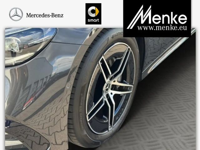 Mercedes-Benz E 220 AMG Line E 220 d Sedan