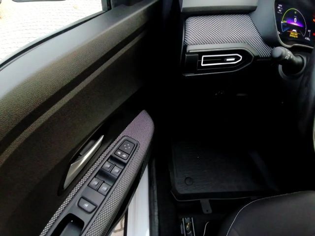 Dacia Jogger Hybrid 140