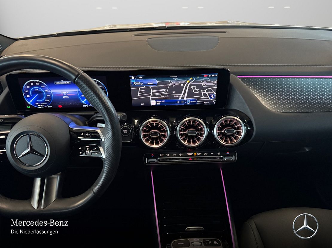 Mercedes-Benz EQA 300 4MATIC