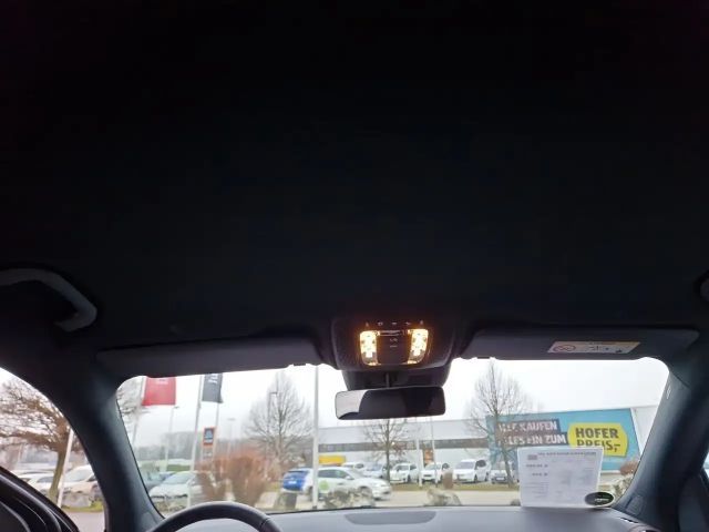 Mercedes-Benz EQA 350 4MATIC AMG Line