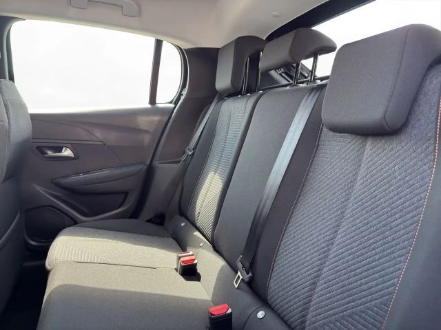 Peugeot E-208 Hybrid Style