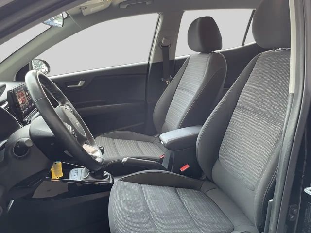 Kia Stonic 1,2 DPI ISG Silber