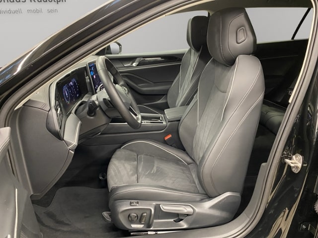 Volkswagen Passat 1.5 eTSI DSG Variant