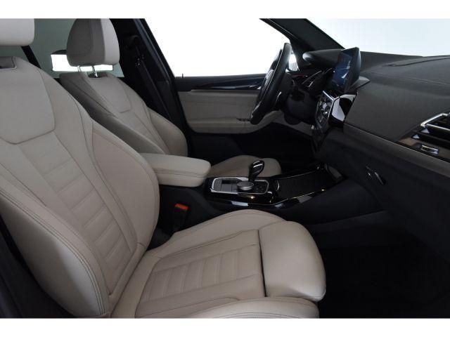 BMW X3 xDrive30i