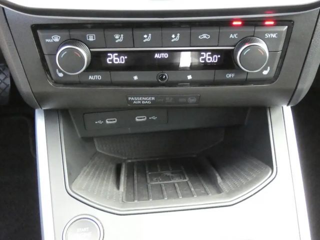 Seat Arona 'FR' #LED #ACC #NAVI #KAM #FULL-LINK #NAV #DAB+