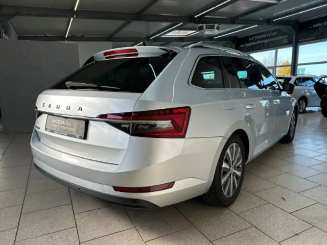 Skoda Superb 2.0 TDI Combi
