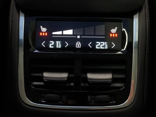 Volvo XC90 Dark T8 Ultra