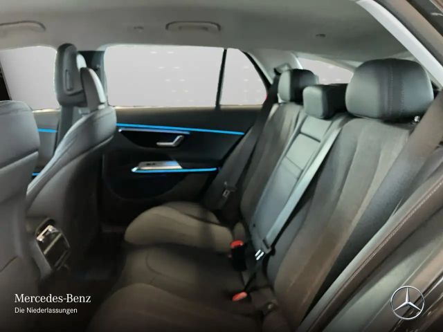 Mercedes-Benz E 200 AVANTGARDE Estate