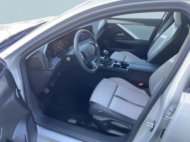 Opel Astra 1.2 Turbo Elegance Turbo