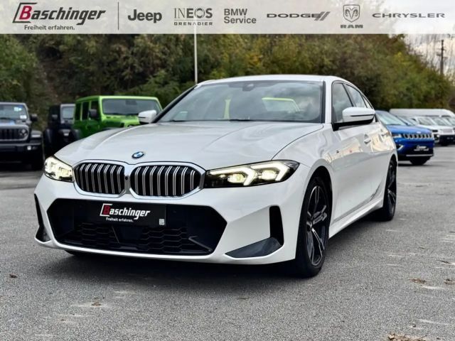 BMW 318 318i M-Sport Sedan