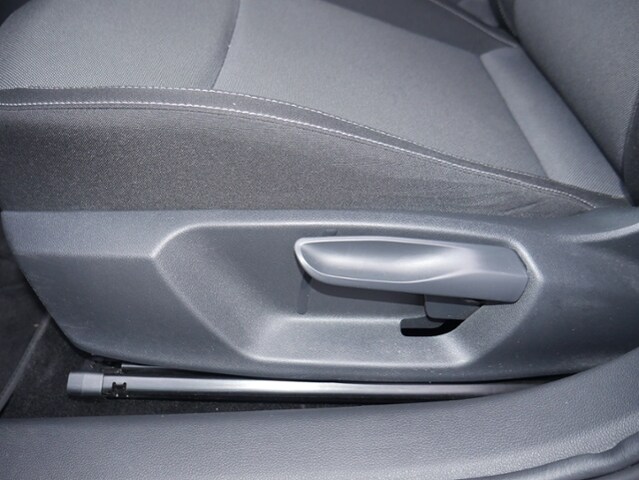 Skoda Fabia 1.0 MPI TEMPOMAT PDC-hinten LED MFL SMARTLINK KLIMAANLAGE