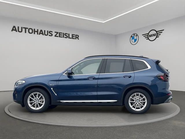 BMW X3 xDrive30e