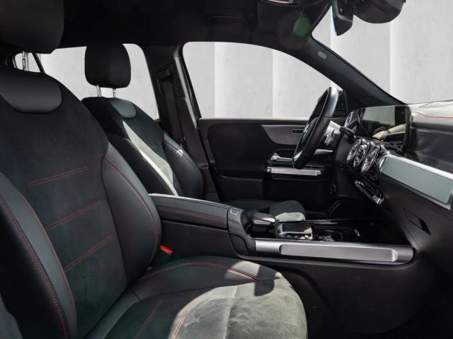 Mercedes-Benz EQB 250 AMG Line Advanced