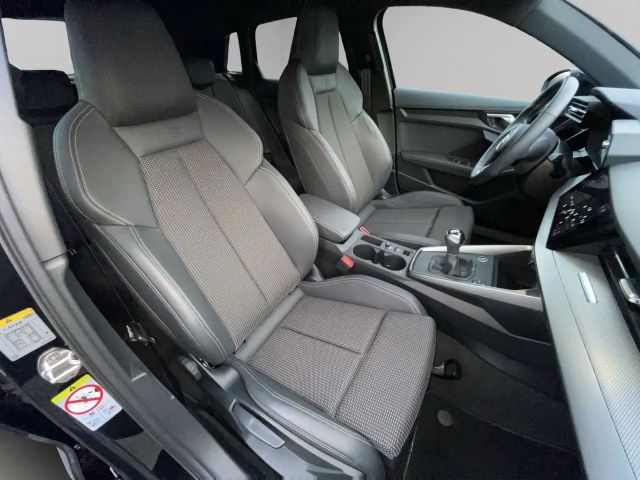 Audi A3 30 TFSI Sedan