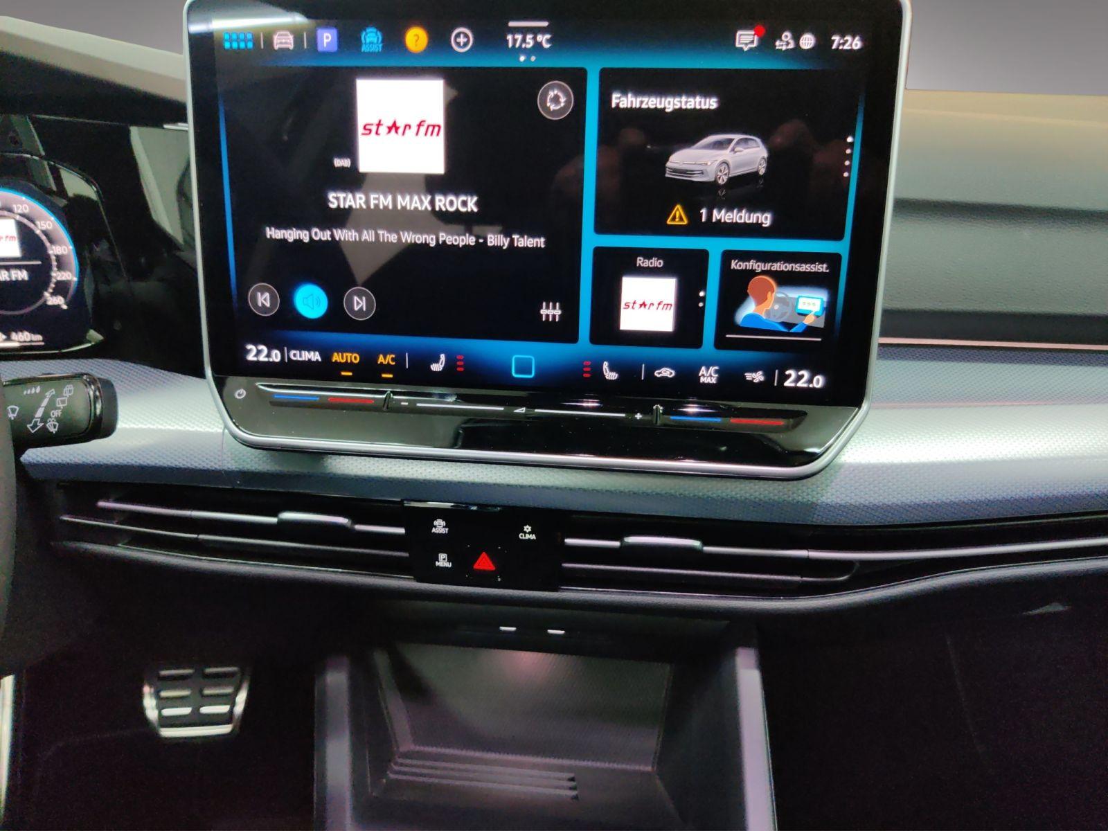 Volkswagen Golf 1.5 eTSI Life Plus