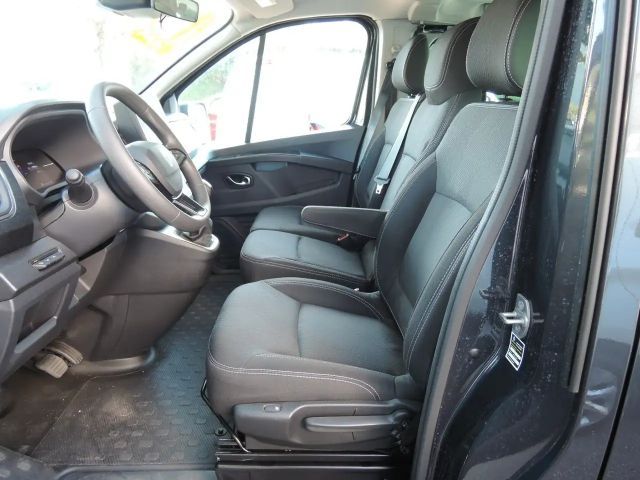 Renault Trafic Combi EDC dCi 150