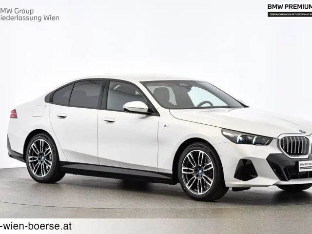 BMW 530 530e Sedan xDrive