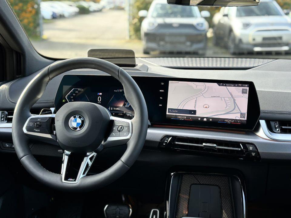 BMW 220 220i Active Tourer