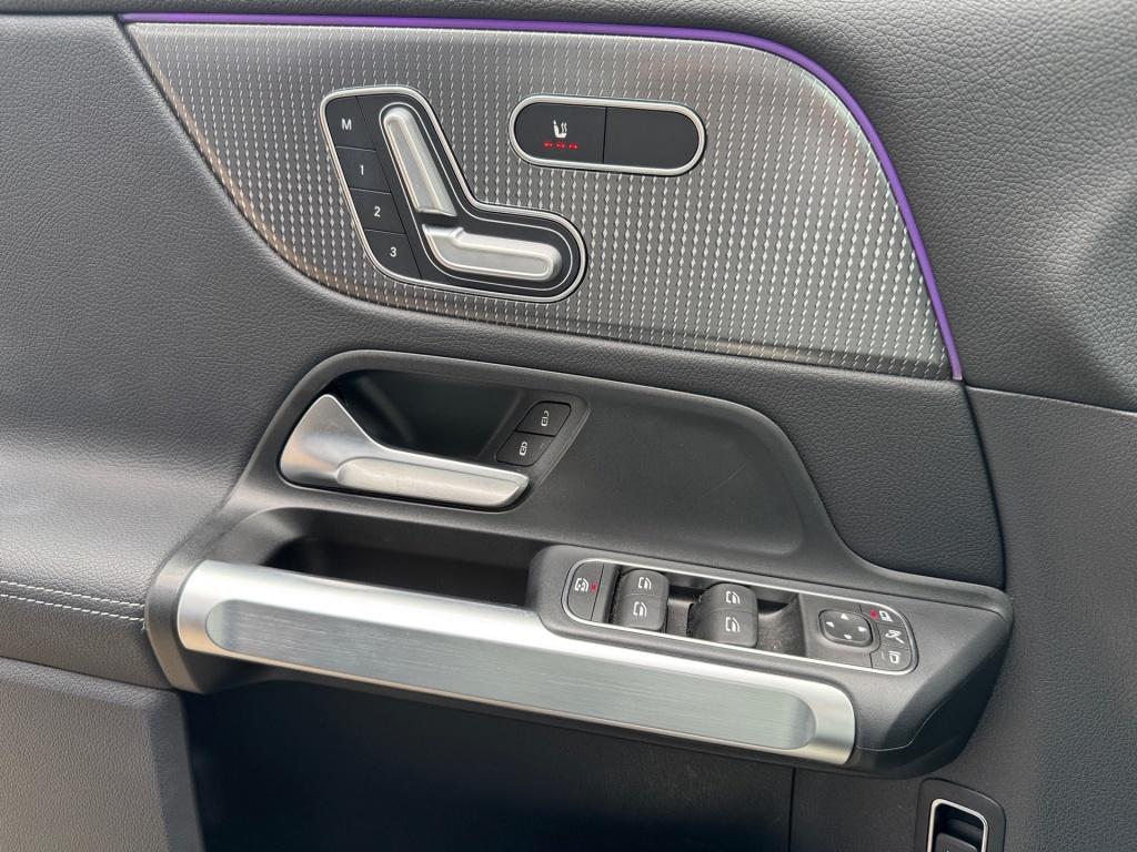 Mercedes-Benz EQB 300 4MATIC Progressive