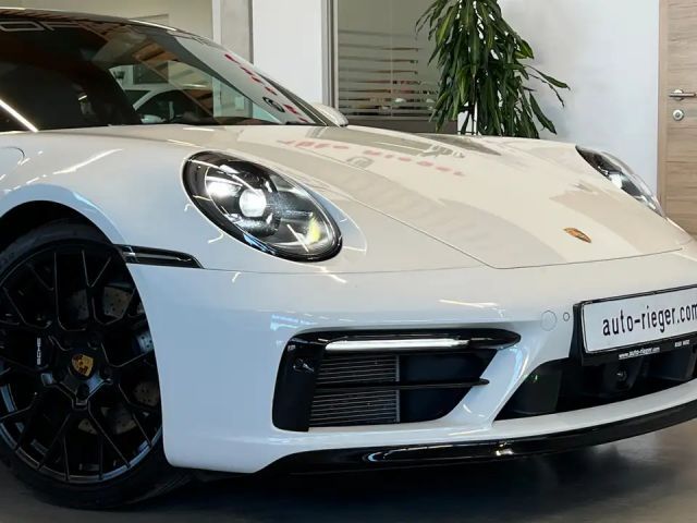 Porsche 911 4S Carrera Coupé