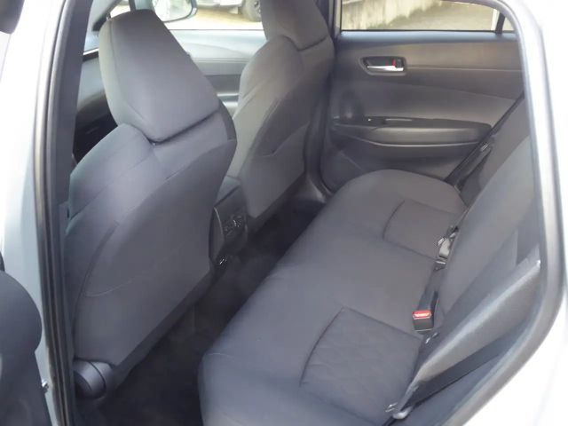 Toyota Corolla Cross Team D