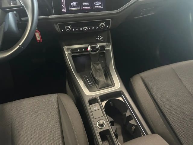 Audi Q3 35 TFSI S-Tronic