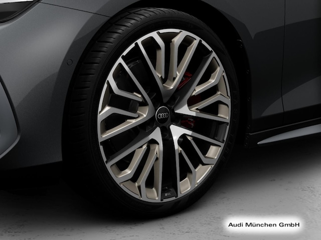 Audi A6 Avant Quattro S-Tronic