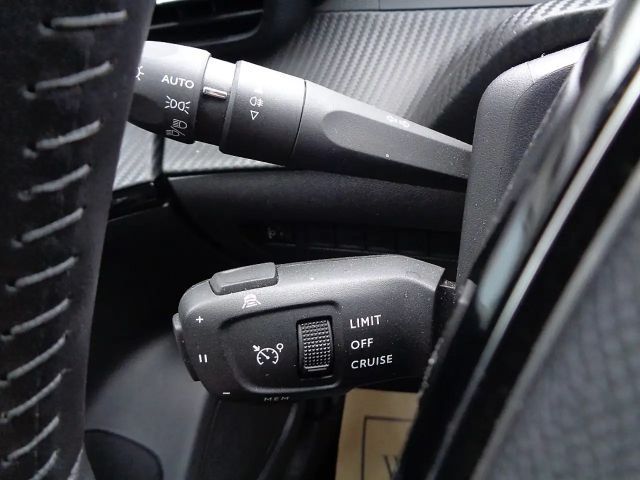 Peugeot 2008 Allure Pack PureTech