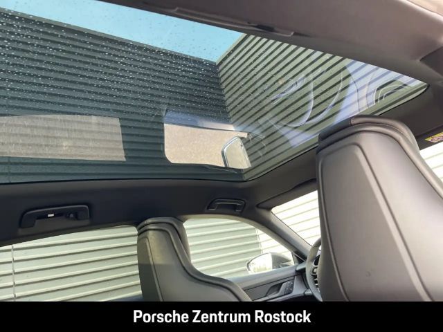 Porsche Taycan 4 Cross Turismo