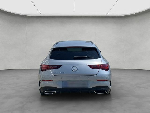 Mercedes-Benz CLA 200 Shooting Brake
