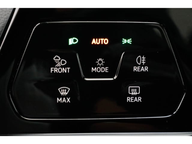 Volkswagen Golf 2.0 TSI DSG Style