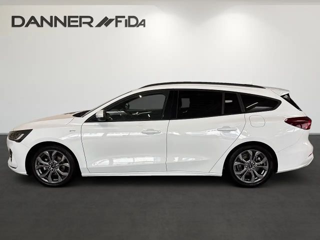 Ford Focus ST Line Wagon
