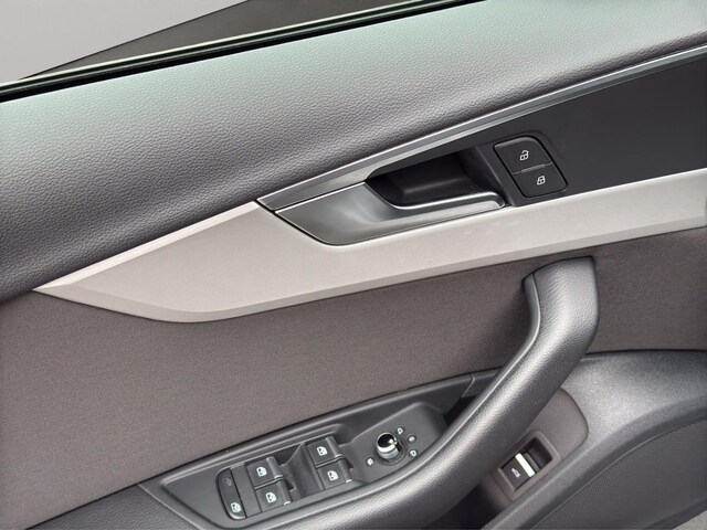 Audi A4 40 TFSI Avant S-Line S-Tronic