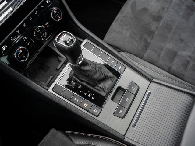 Skoda Superb 2.0 TDI Combi