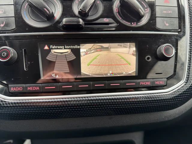 Volkswagen up! Move Move up!