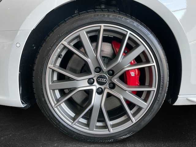 Audi S4 Avant Quattro