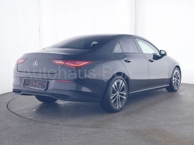 Mercedes-Benz CLA 180 Coupé