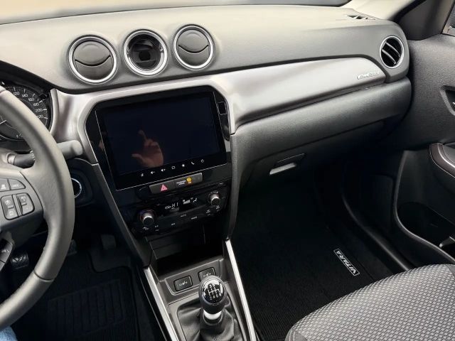 Suzuki Vitara AllGrip Hybrid Shine